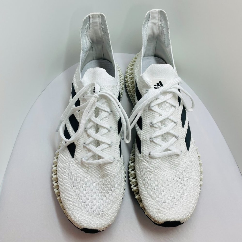 ADIDAS 4DFWD MEN'S SHOE SIZE 11 - EXCELLENT CONDITION